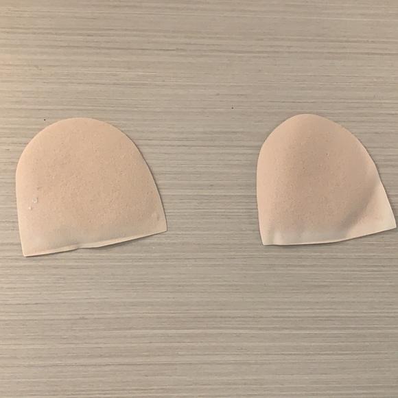 4 bras - Picture 11 of 14